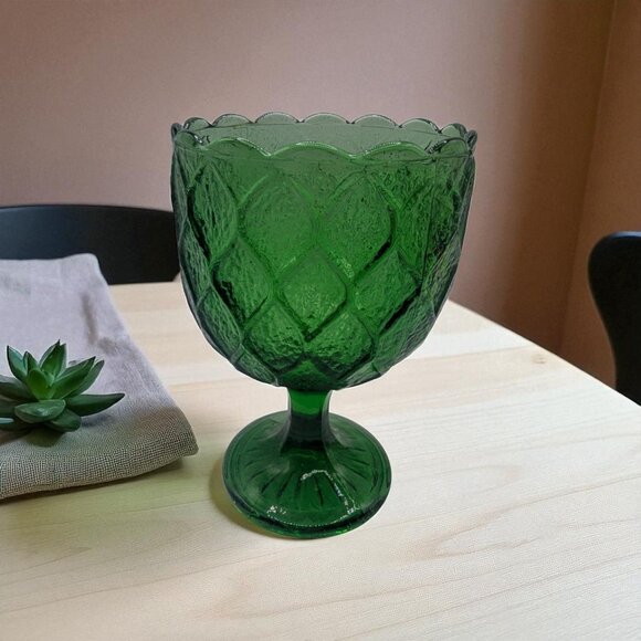 Vintage Harlequin Pattern Green Glass Pedestal Drinking Wine Water Goblet - Picture 1 of 12